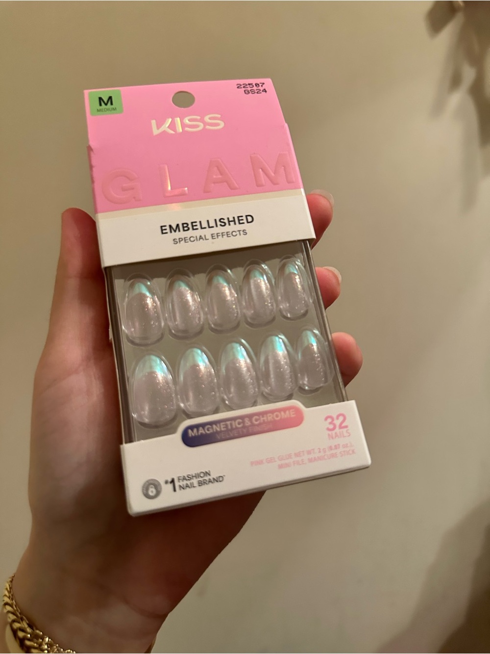 Nail Tips/Artificial Nails